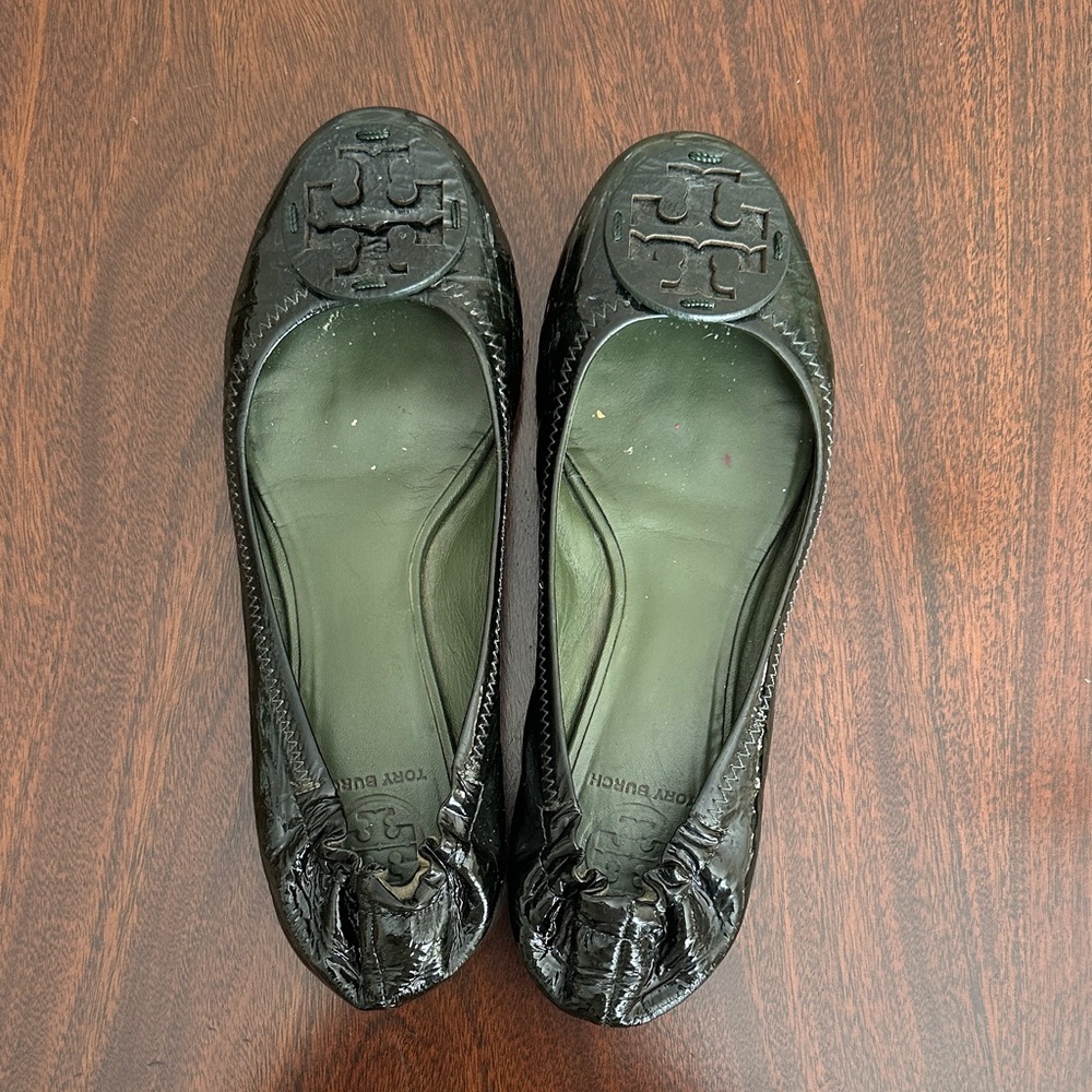Tory Burch Glossy REVA deep forest green ballet Flats